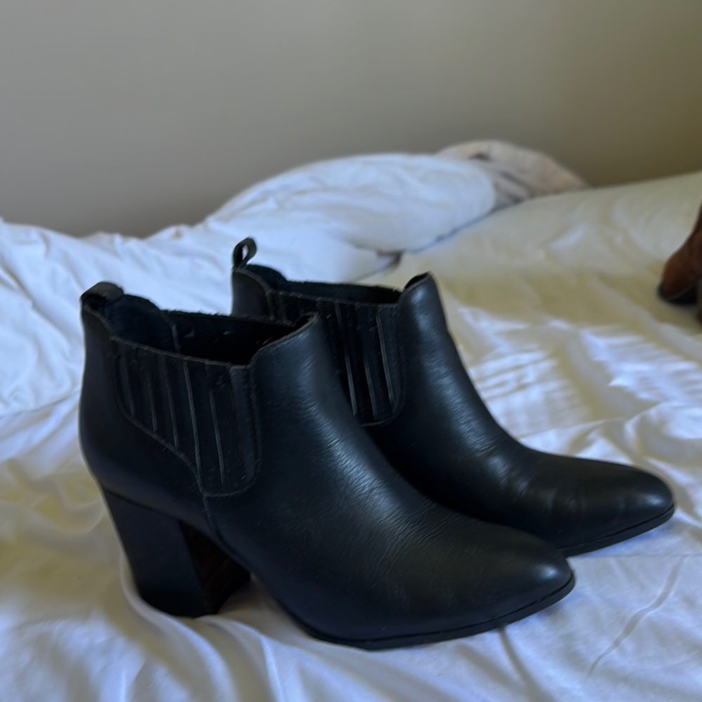 Kelsi Dagger Black Ankle Boots with Elastic Side Panels